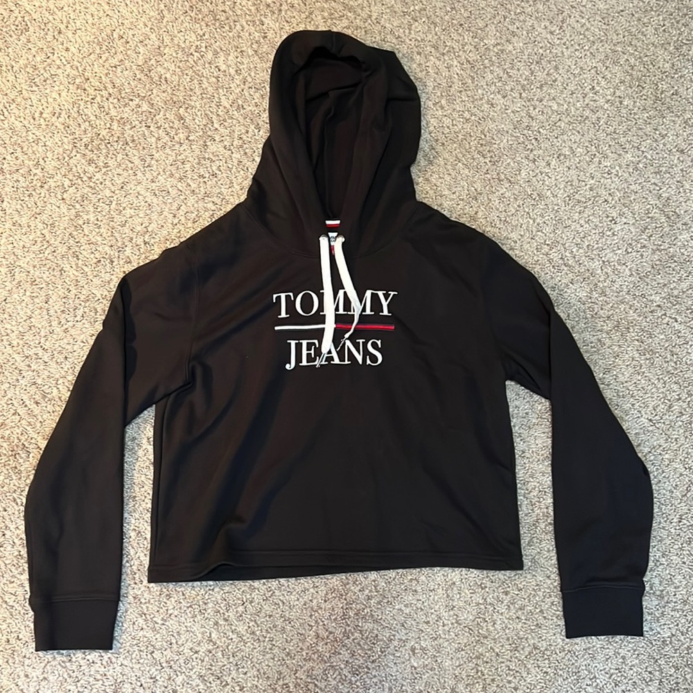 Women’s Tommy Jeans cropped hoodie